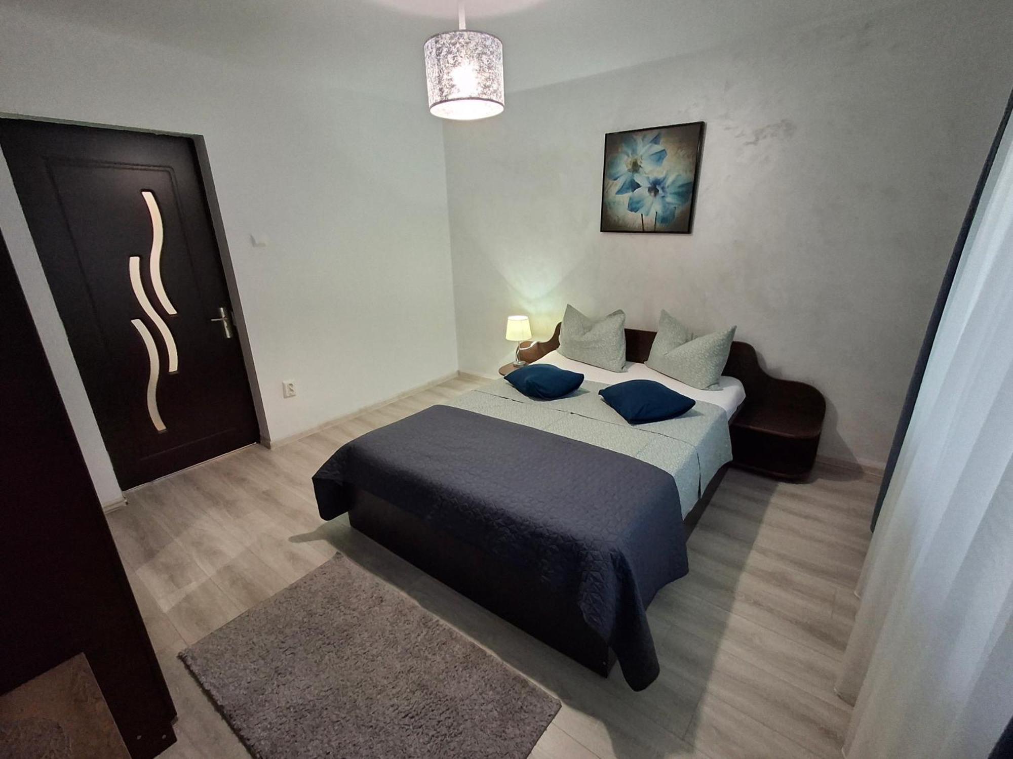Apartament Claudia เดวา ภายนอก รูปภาพ