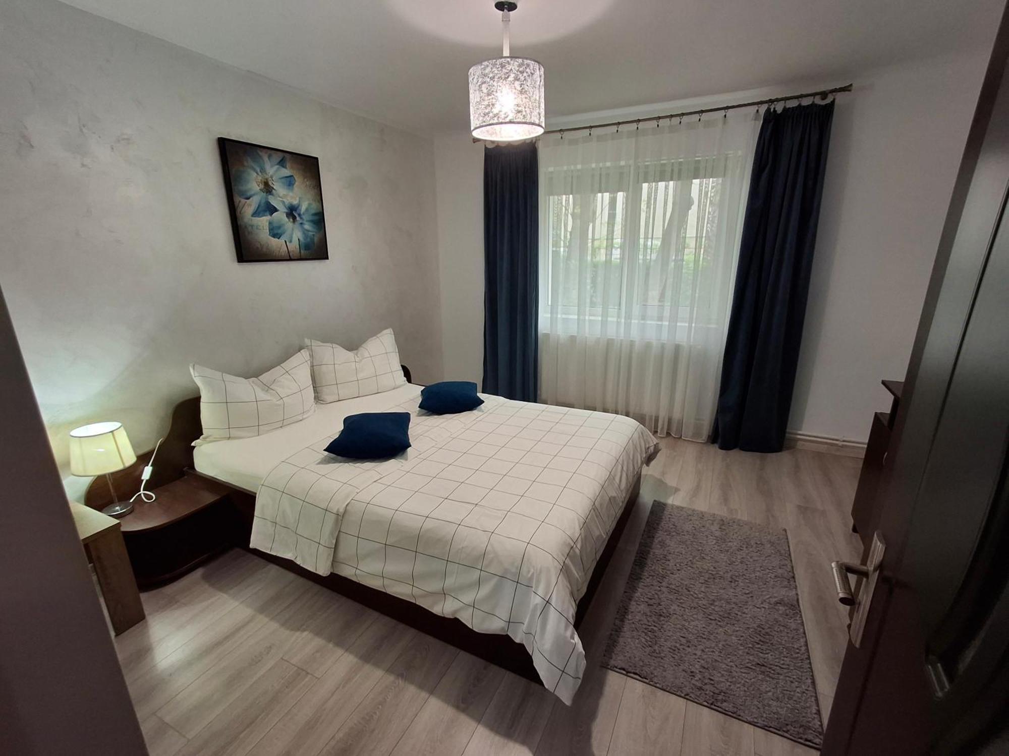 Apartament Claudia เดวา ภายนอก รูปภาพ
