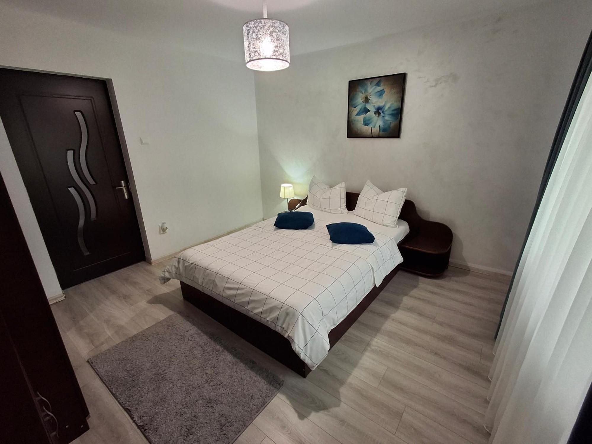 Apartament Claudia เดวา ภายนอก รูปภาพ