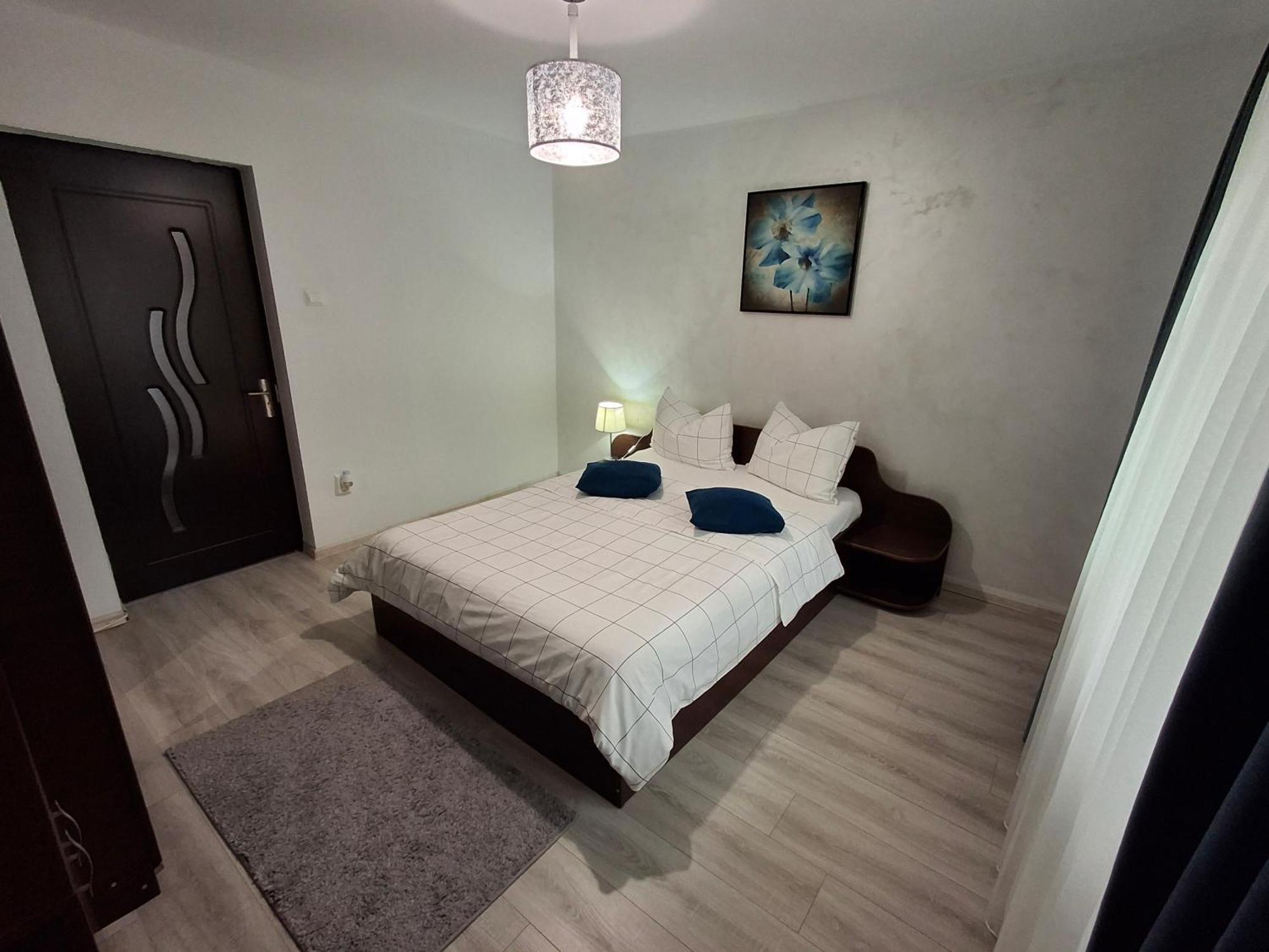 Apartament Claudia เดวา ภายนอก รูปภาพ