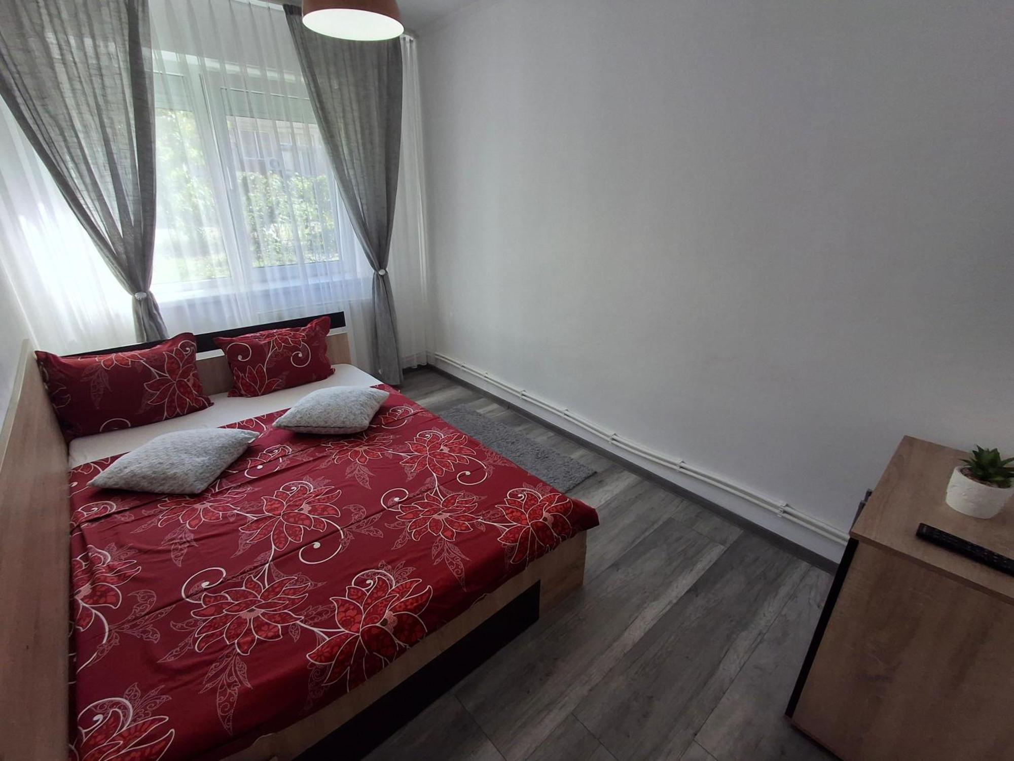 Apartament Claudia เดวา ภายนอก รูปภาพ