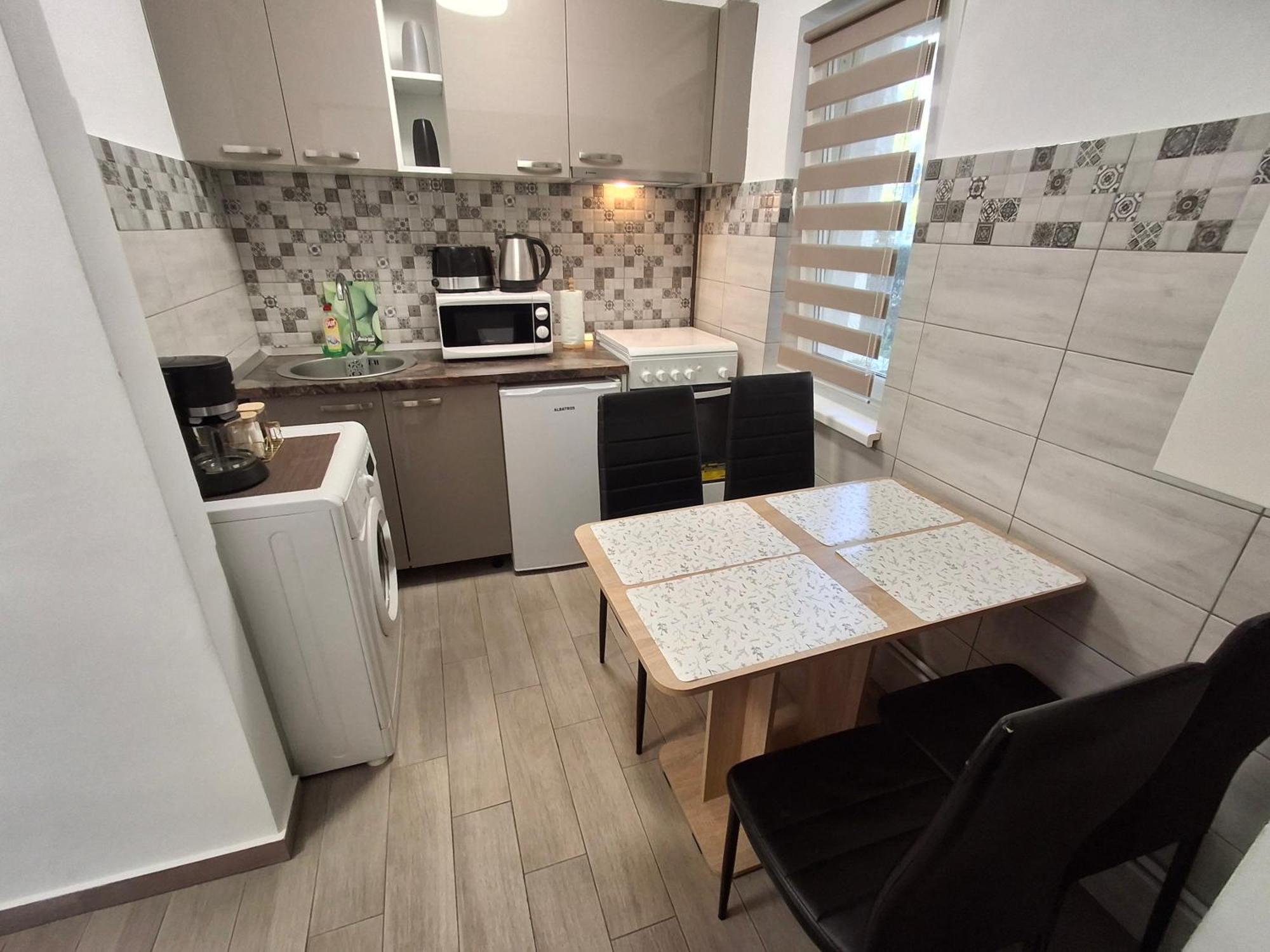 Apartament Claudia เดวา ภายนอก รูปภาพ