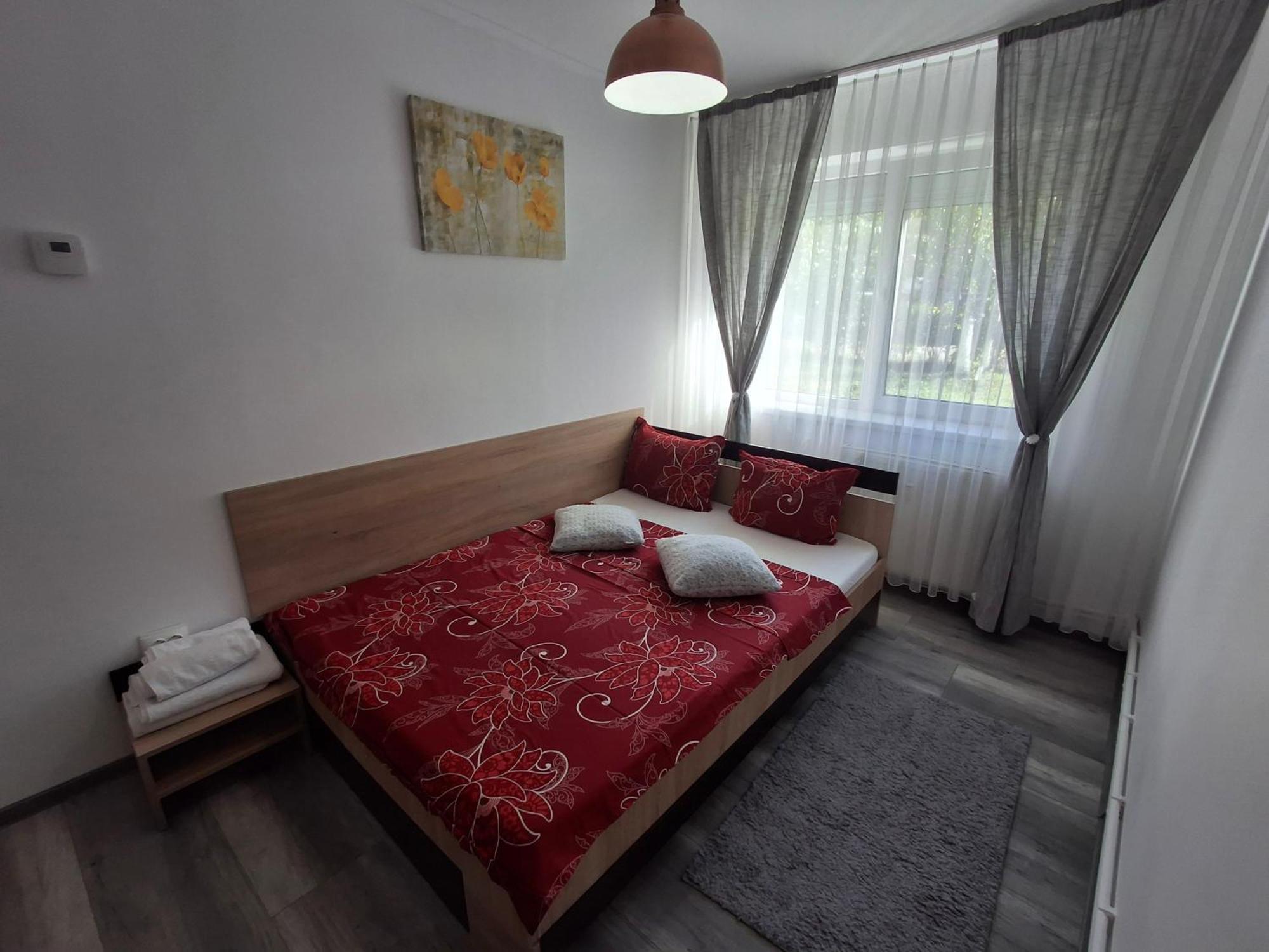Apartament Claudia เดวา ภายนอก รูปภาพ